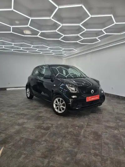 Smart ForFour 2019 - 11000 EUR, 70757 km - 70757km - foto 18 de 29