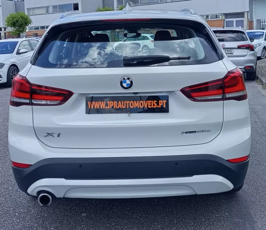 BMW X1 2021 - 23490 EUR, 59200 km - AUTO.MOTO.pt - 59200km - foto 8 de 20