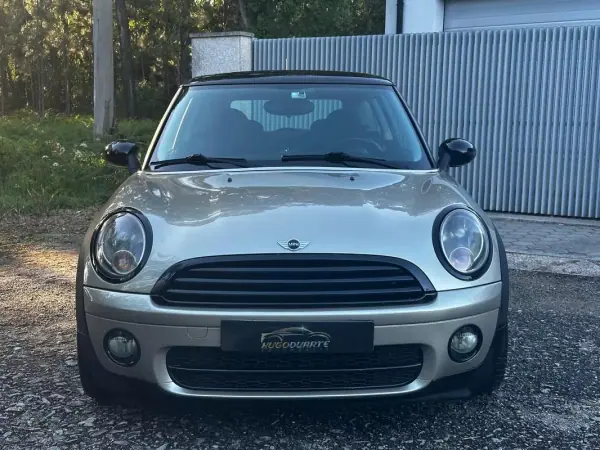 MINI Cooper 2008 - 7999 EUR, 300000 km - AUTO.MOTO.pt - 300000km - foto 2 de 42