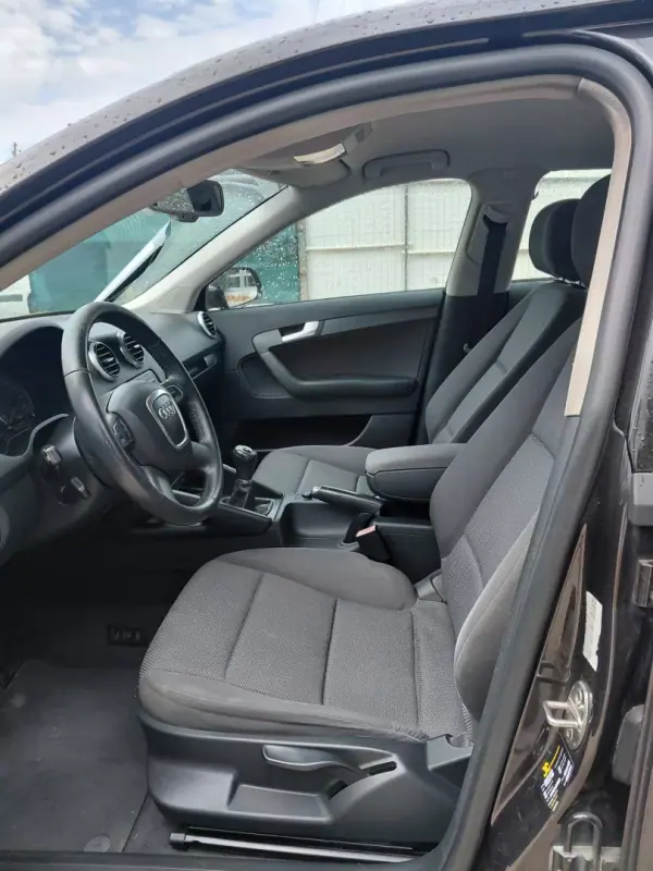 Audi A3 Sportback 1.6 TDI Attraction 2011 Diesel
