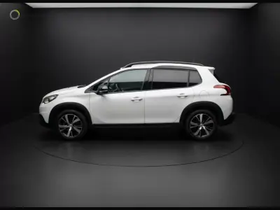 Peugeot 2008 2017 - 12990 EUR, 190000 km - AUTO.MOTO.pt - 190000km - foto 2 de 10