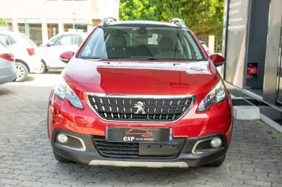 Peugeot 2008 2017 - 11900 EUR, 111000 km - 111000km - foto 3 de 10