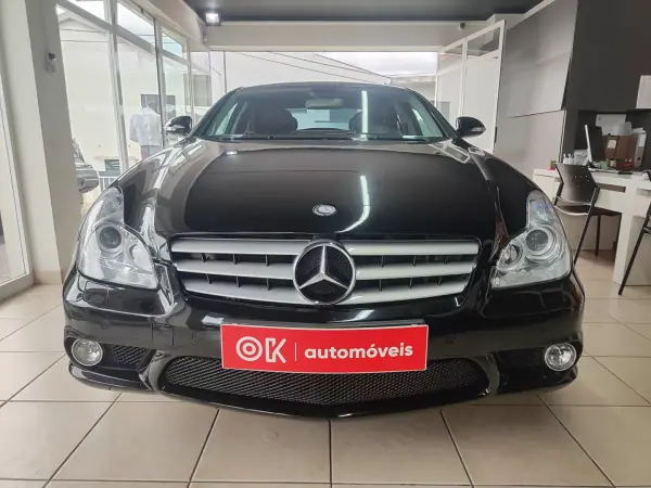 Mercedes-Benz CLS 55 AMG 2005 - 37500 EUR, 135000 km - AUTO.MOTO.pt - 135000km - foto 3 de 42