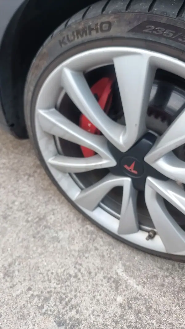 Tesla Model 3 Long Range AWD Dual Motor Performance 2019 Elétrico