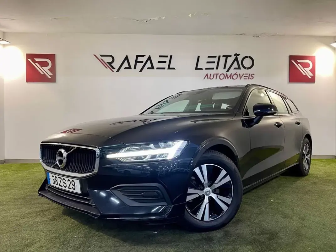 Volvo V60 2020 - 20950 EUR, 154000 km - AUTO.MOTO.pt - 154000km - foto 1 de 30