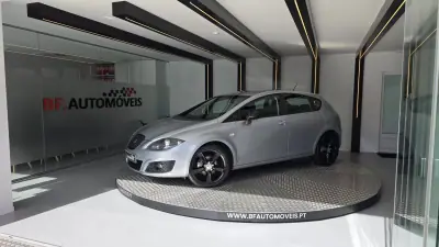 SEAT Leon 2011 - 8900 EUR, 188295 km - AUTO.MOTO.pt - 188295km - foto 14 de 52