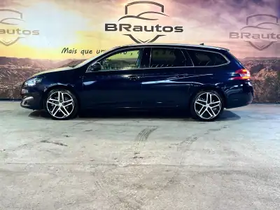 Peugeot 308 SW 2015 - 13500 EUR, 199202 km - AUTO.MOTO.pt - 199202km - foto 4 de 29