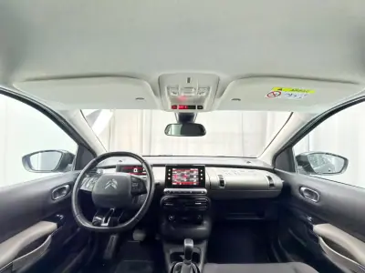 Citroën C4 Cactus 2019 - 10999 EUR, 114000 km - AUTO.MOTO.pt - 114000km - foto 10 de 21