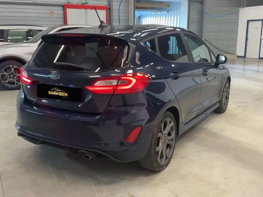 Ford Fiesta 2019 - 11790 EUR, 77751 km - AUTO.MOTO.pt - 77751km - foto 5 de 12