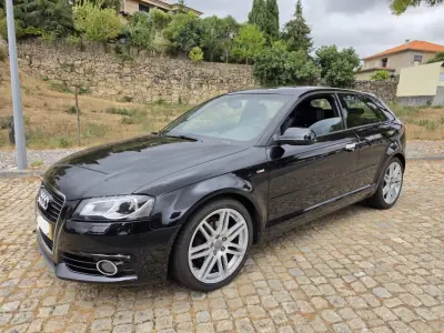 Audi A3 2011 - 10900 EUR, 205000 km - AUTO.MOTO.pt - 205000km - foto 4 de 8