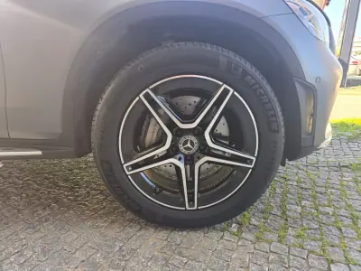 Mercedes-Benz GLC 300 2021 - 45980 EUR, 138000 km - AUTO.MOTO.pt - 138000km - foto 15 de 60