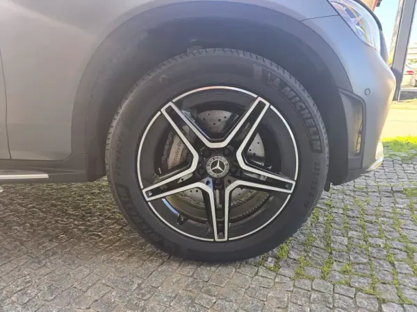Mercedes-Benz GLC 300 2021 - 42480 EUR, 138000 km - AUTO.MOTO.pt - 138000km - foto 15 de 60