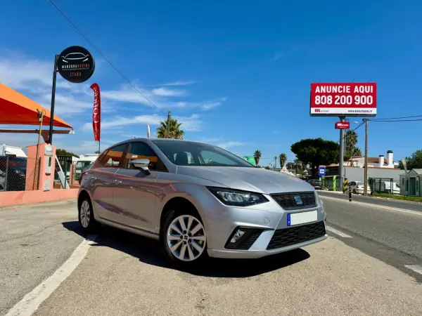 SEAT Ibiza 2023 - 15950 EUR, 73860 km - AUTO.MOTO.pt - 73860km - foto 3 de 9