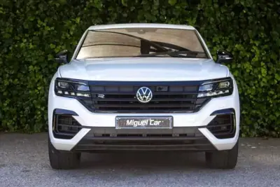Volkswagen Touareg 2021 - 59900 EUR, 55000 km - AUTO.MOTO.pt - 55000km - foto 2 de 32