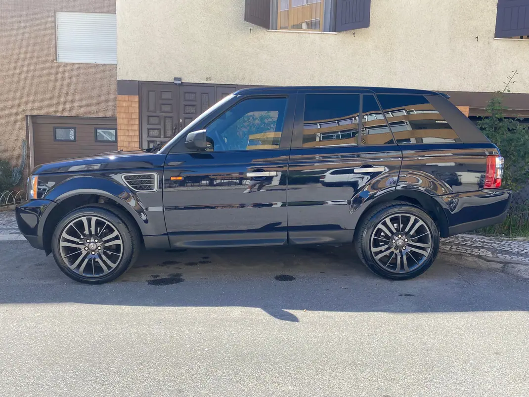 Land Rover Range Rover Sport 2005 - 19400 EUR, 380000 km - foto 1 de 6