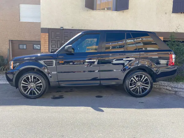 Land Rover Range Rover Sport 2.7 TDV6 HSE 2005 Diesel — 380 000 km · Braga Land Rover Range Rover Sport 2.7 TDV6 HSE 2005 Diesel