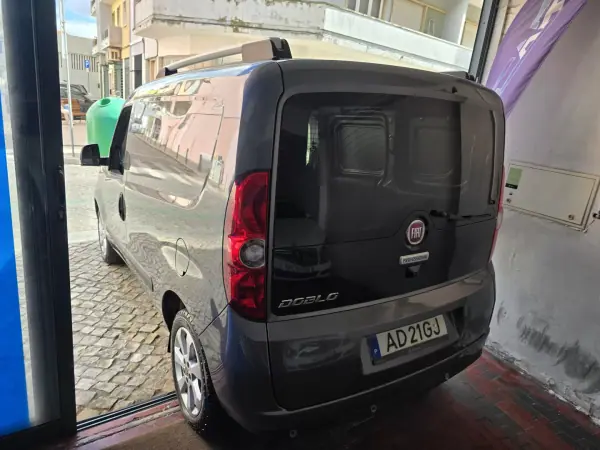 Fiat Doblo 2020 - 11500 EUR, 144234 km - AUTO.MOTO.pt - 144234km - foto 4 de 22