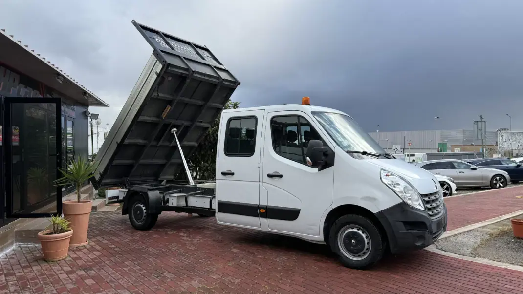 Renault Master 2014 - 24990 EUR, 90000 km - AUTO.MOTO.pt - 90000km - foto 10 de 28