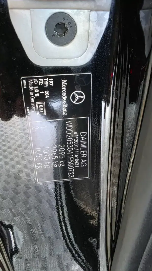 Mercedes-Benz C 220 2017 - 29500 EUR, 196135 km - AUTO.MOTO.pt - 196135km - foto 55 de 59