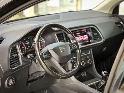 SEAT Ateca 2020 - 16990 EUR, 180000 km - AUTO.MOTO.pt - 180000km - foto 5 de 12