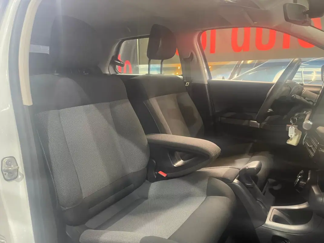 Citroën C4 Cactus 2017 - 10750 EUR, 58000 km - AUTO.MOTO.pt - 58000km - foto 24 de 37