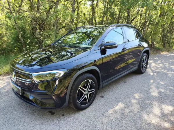 Mercedes-Benz EQA 2021 - 27300 EUR, 126650 km - AUTO.MOTO.pt - 126650km - foto 7 de 20