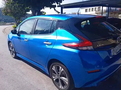 Nissan Leaf 2022 - 24969 EUR, 104000 km - AUTO.MOTO.pt - 104000km - foto 4 de 16