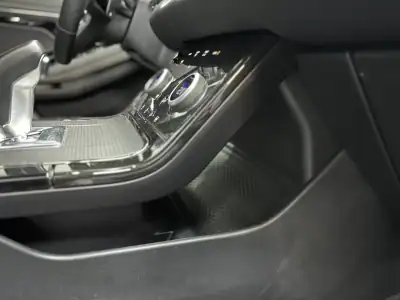 Land Rover Range Rover Evoque 2024 - 56000 EUR, 39000 km - AUTO.MOTO.pt - 39000km - foto 54 de 58