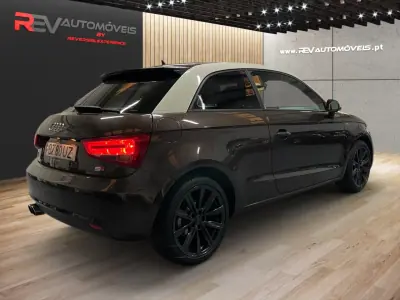 Audi A1 2011 - 9950 EUR, 172331 km - foto 3 de 20