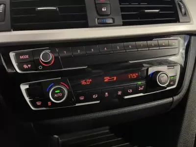 BMW 418 Gran Coupé 2020 - 23500 EUR, 79000 km - AUTO.MOTO.pt - 79000km - foto 24 de 31