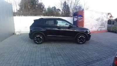 Volkswagen T-Cross 2023 - 18950 EUR, 112531 km - AUTO.MOTO.pt - 112531km - foto 14 de 40