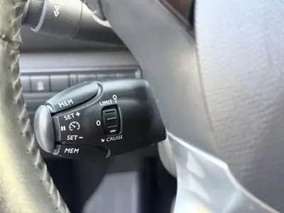 Peugeot 308 SW 2020 - 12900 EUR, 135154 km - AUTO.MOTO.pt - 135154km - foto 21 de 44