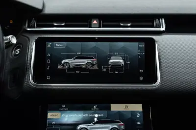 Land Rover Range Rover Velar 2021 - 52950 EUR, 67000 km - AUTO.MOTO.pt - 67000km - foto 31 de 49