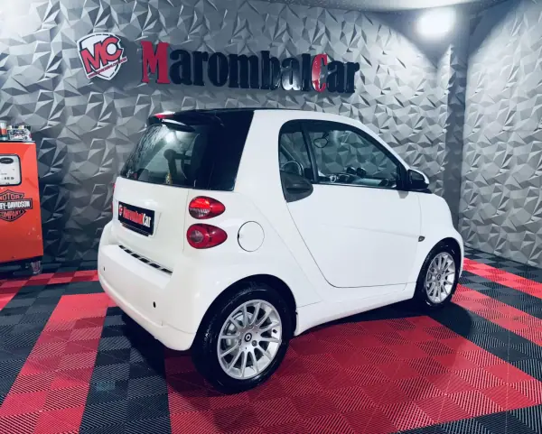 Smart ForTwo Coupé 2011 - 5990 EUR, 169800 km - AUTO.MOTO.pt - 169800km - foto 7 de 33