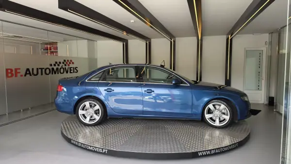 Audi A4 2009 - 9900 EUR, 305847 km - AUTO.MOTO.pt - 305847km - foto 8 de 57
