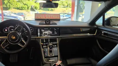 Porsche Panamera 2016 - 62500 EUR, 186989 km - AUTO.MOTO.pt - 186989km - foto 47 de 69