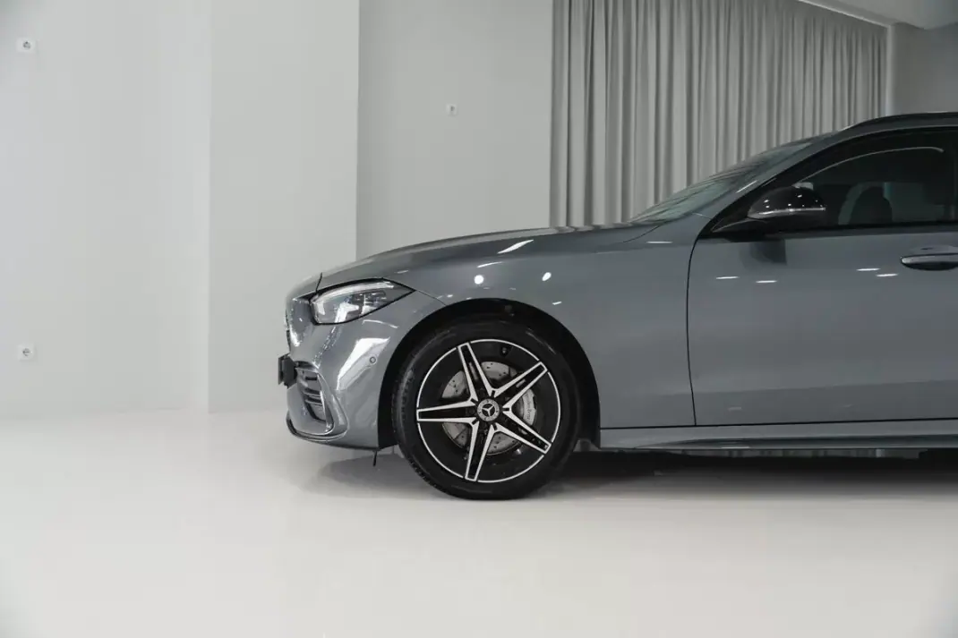 Mercedes-Benz C 300 2023 - 39950 EUR, 80936 km - 80936km - foto 14 de 52