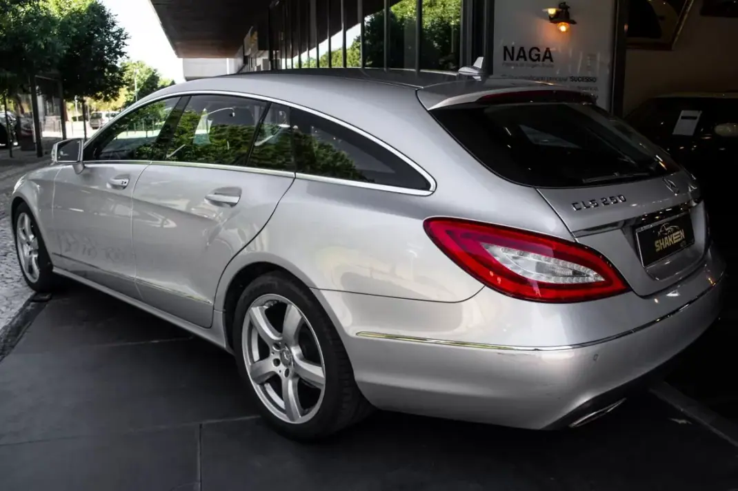 Mercedes-Benz CLS 250 2014 - 24550 EUR, 152749 km - AUTO.MOTO.pt - 152749km - foto 3 de 39