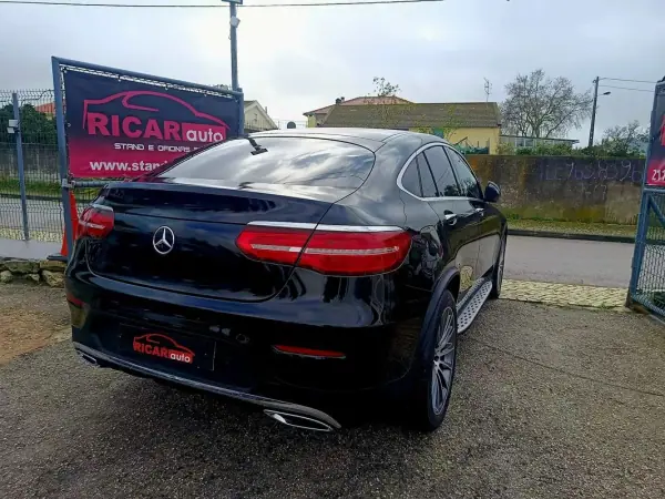 Mercedes-Benz GLC 250 2017 - 35000 EUR, 152236 km - AUTO.MOTO.pt - 152236km - foto 4 de 26