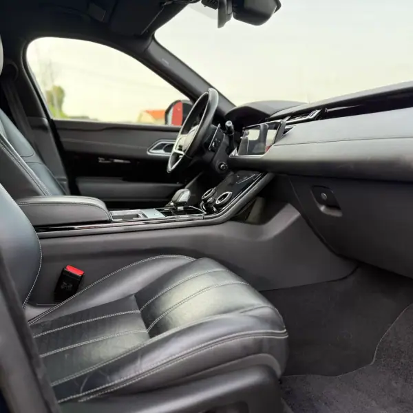 Land Rover Range Rover Velar 2021 - 39900 EUR, 163000 km - AUTO.MOTO.pt - 163000km - foto 18 de 21