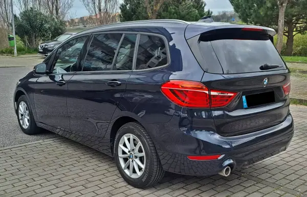 BMW 216 Gran Tourer 2018 - 15990 EUR, 120000 km - AUTO.MOTO.pt - 120000km - foto 5 de 33