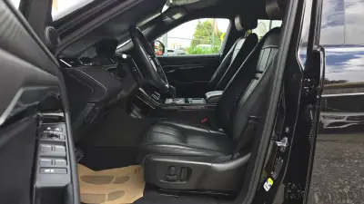 Land Rover Range Rover Evoque 2023 - 34500 EUR, 40100 km - AUTO.MOTO.pt - 40100km - foto 13 de 27