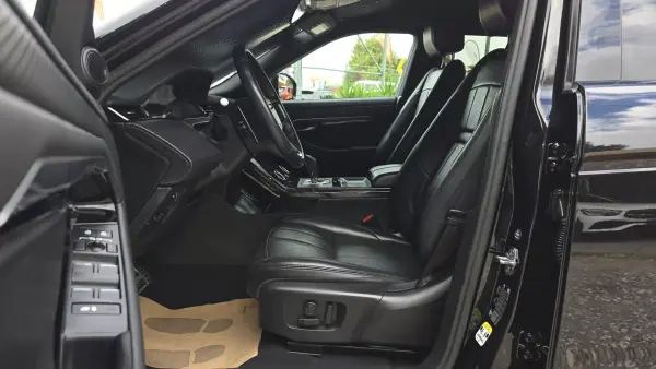 Land Rover Range Rover Evoque 2023 - 34500 EUR, 40100 km - AUTO.MOTO.pt - 40100km - foto 13 de 27