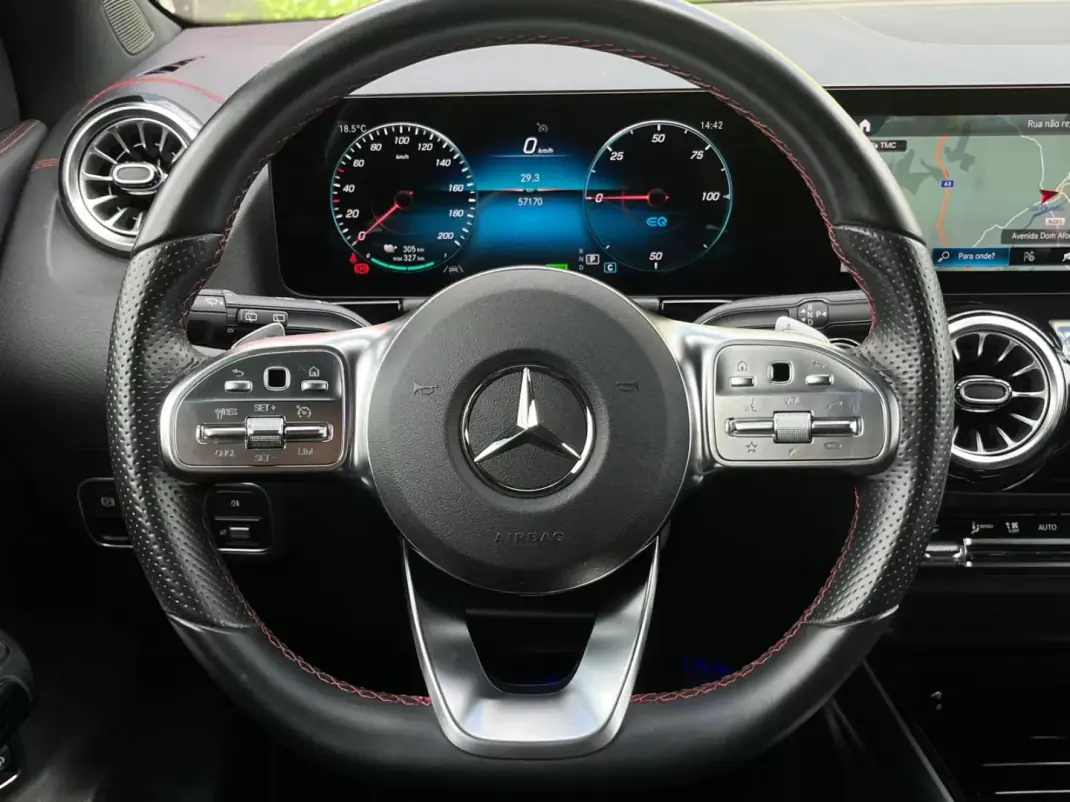 Mercedes-Benz EQA 2022 - 31500 EUR, 99000 km - AUTO.MOTO.pt - 99000km - foto 5 de 9