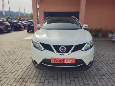 Nissan Qashqai 2016 - 17500 EUR, 101000 km - AUTO.MOTO.pt - 101000km - foto 2 de 15