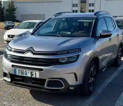 Citroën C5 Aircross 2020 - 19400 EUR, 163100 km - AUTO.MOTO.pt - 163100km - foto 7 de 7