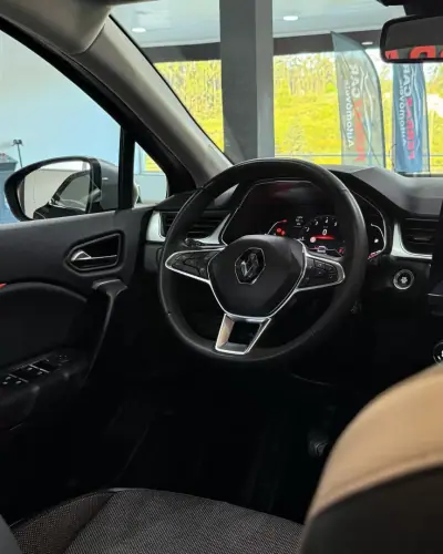 Renault Captur 2022 - 17900 EUR, 90718 km - AUTO.MOTO.pt - 90718km - foto 46 de 49