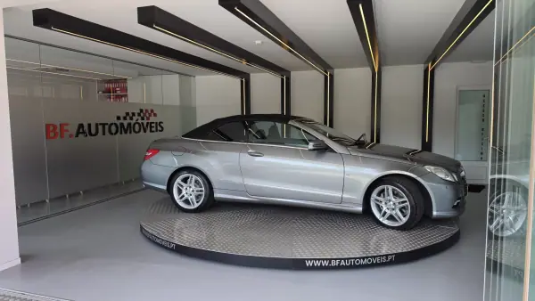 Mercedes-Benz E 250 2012 - 18900 EUR, 138289 km - 138289km - foto 9 de 61