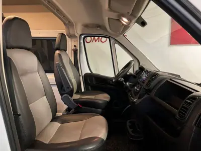 Fiat Ducato 2022 - 29500 EUR, 120000 km - AUTO.MOTO.pt - 120000km - foto 21 de 26