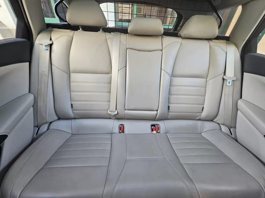 Peugeot 508 SW 2011 - 9350 EUR, 137166 km - 137166km - foto 14 de 18